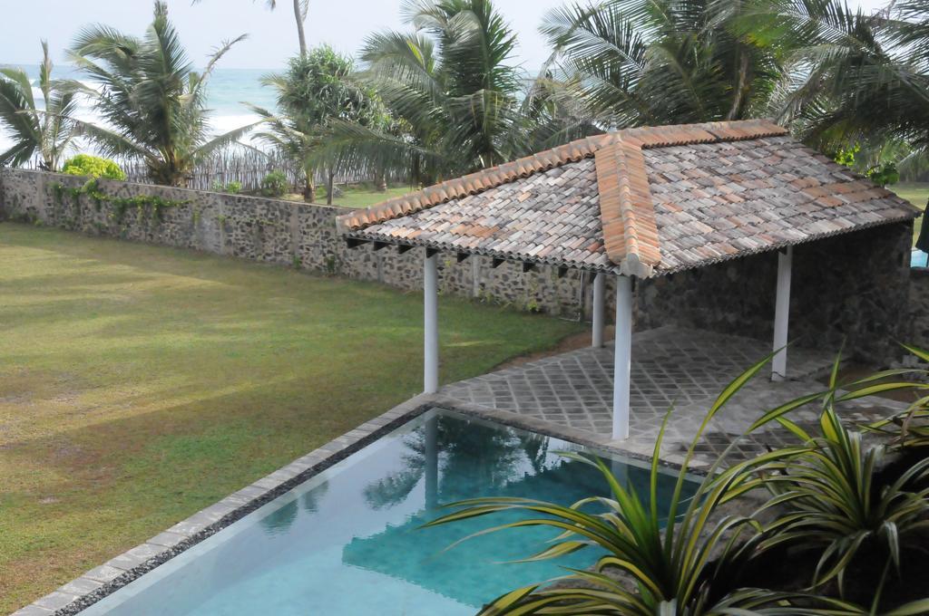 Villa Atulya At Ocean'S Edge Mirissa Ngoại thất bức ảnh